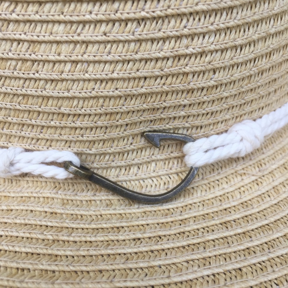 HBY Miami Soft Straw Hat Fishhook & Rope - Picture 8 of 10